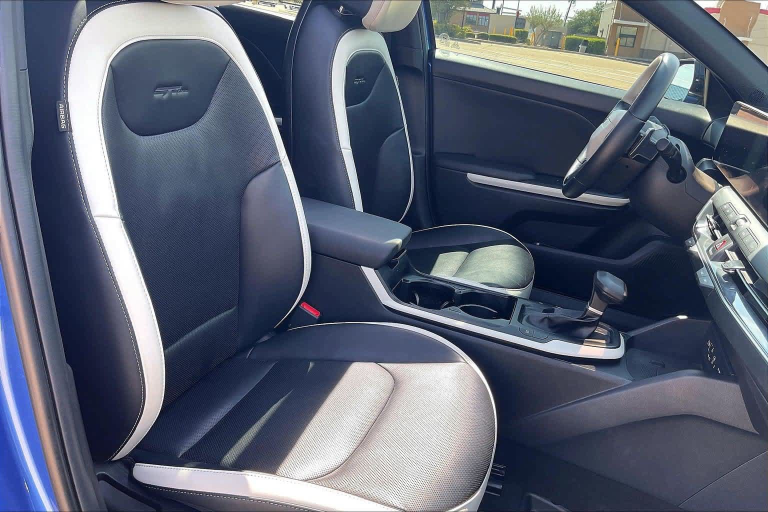 Certified 2025 Kia K4 GT-Line w/ GT-Line Premium Package FWD image 12