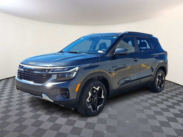 Certified 2026 Kia Seltos S image 3