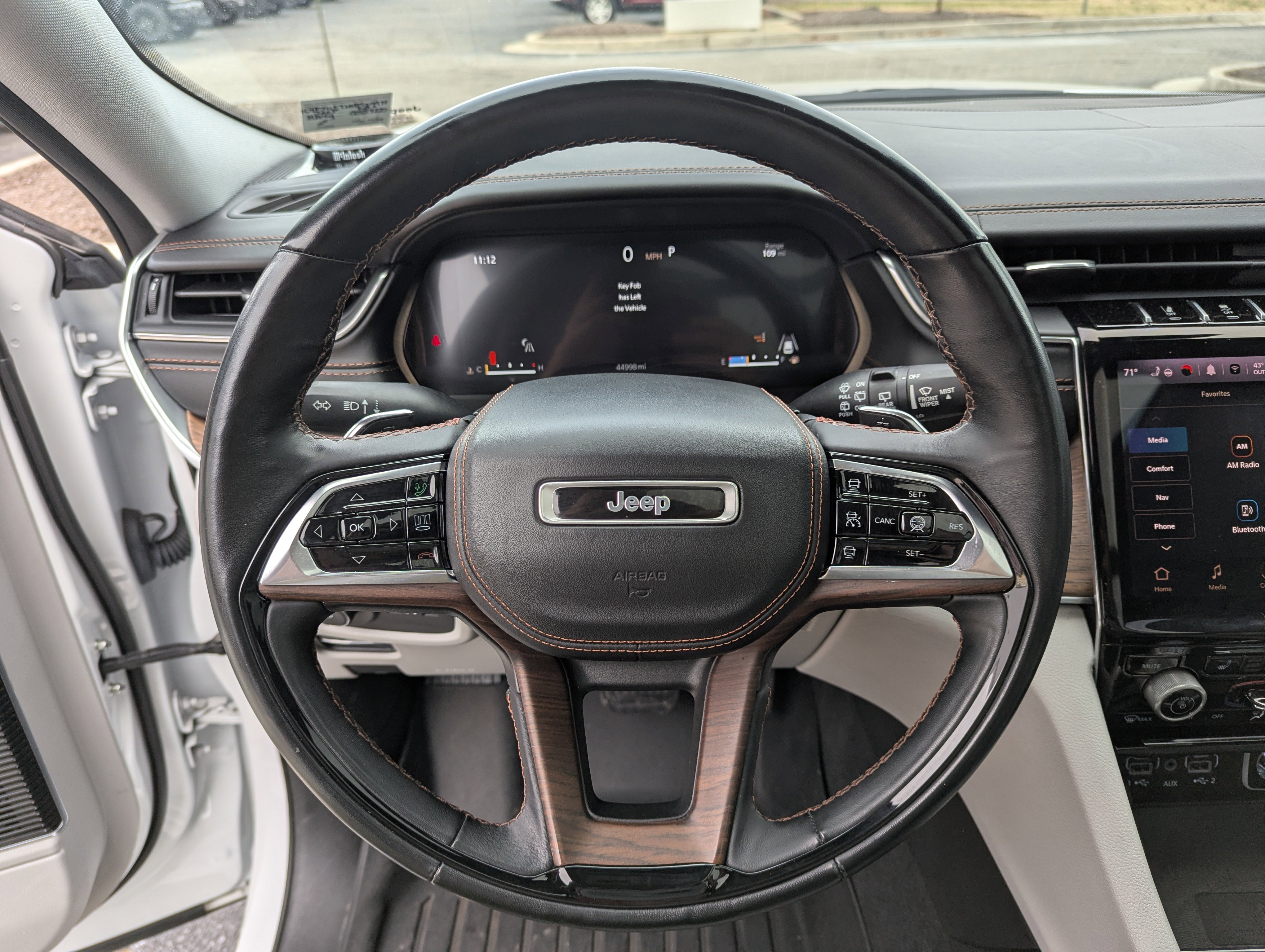 Used 2022 Jeep Grand Cherokee Summit w/ Adv Protech Group IV image 21