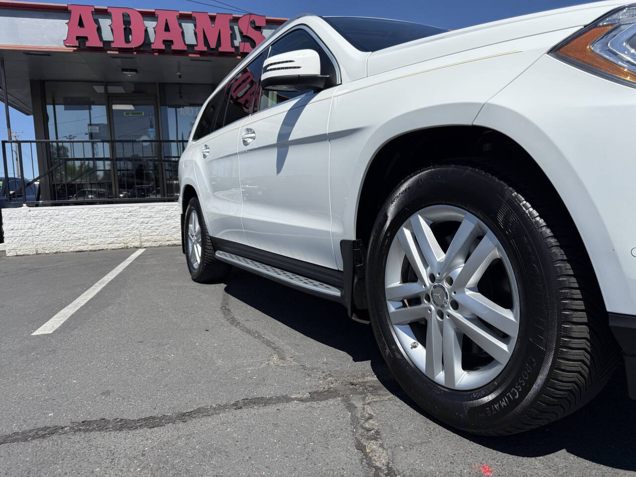 Used 2016 Mercedes-Benz GL 450 4MATIC image 32