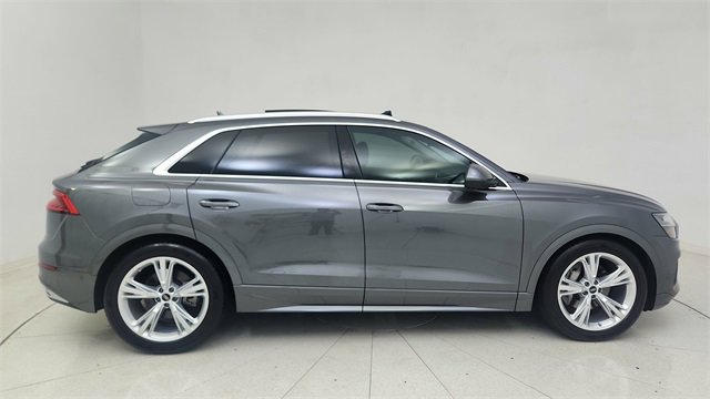 Used 2023 Audi Q8 Prestige w/ Prestige Package image 6