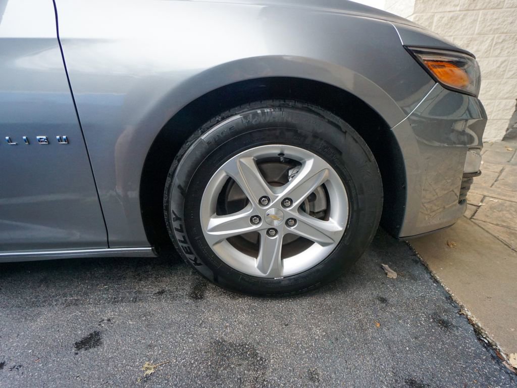 Used 2024 Chevrolet Malibu LT image 5