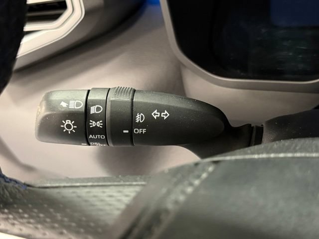 Used 2024 Toyota Tundra Platinum AWD/4WD image 22