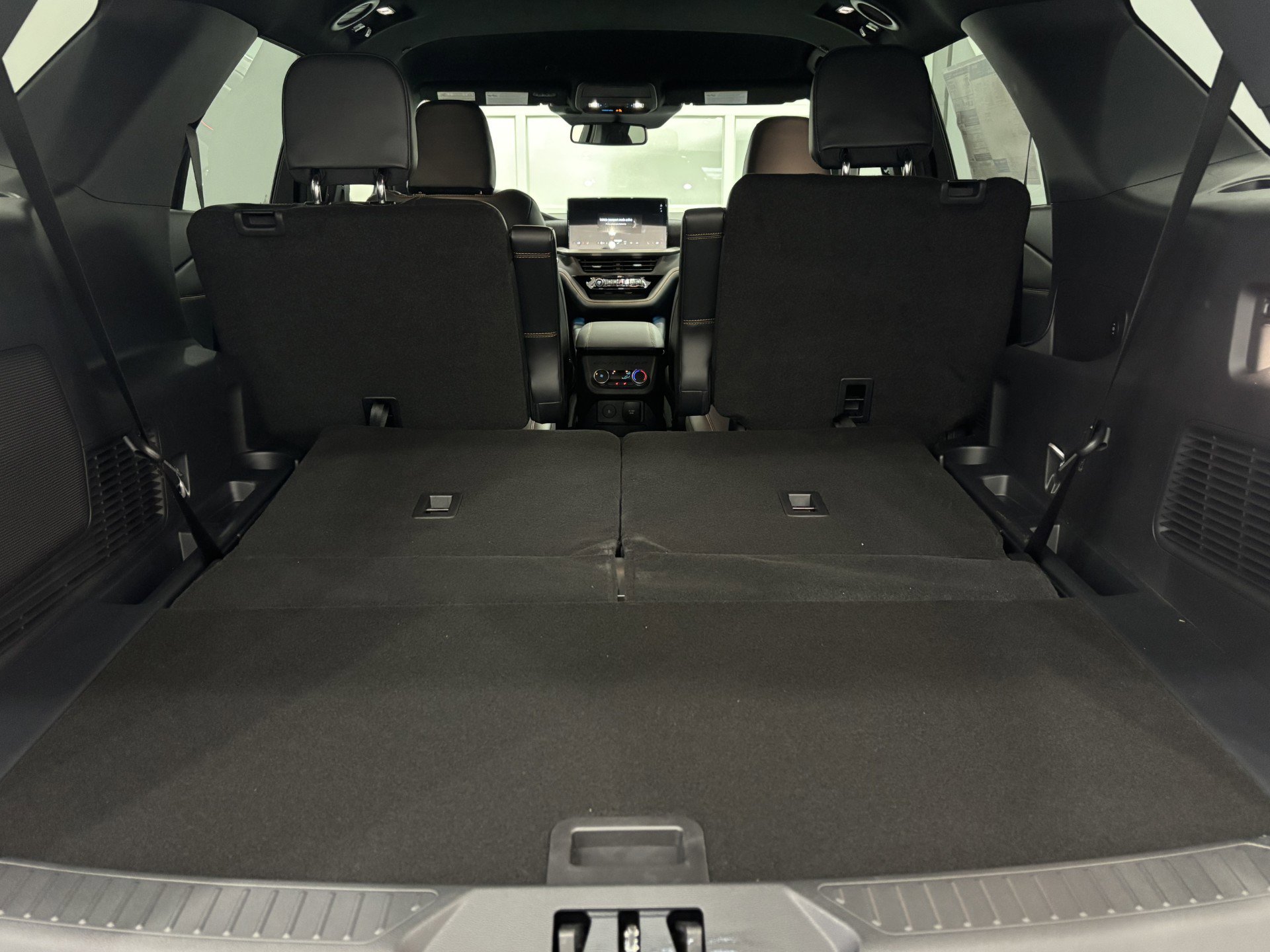New 2026 Ford Explorer Tremor image 11