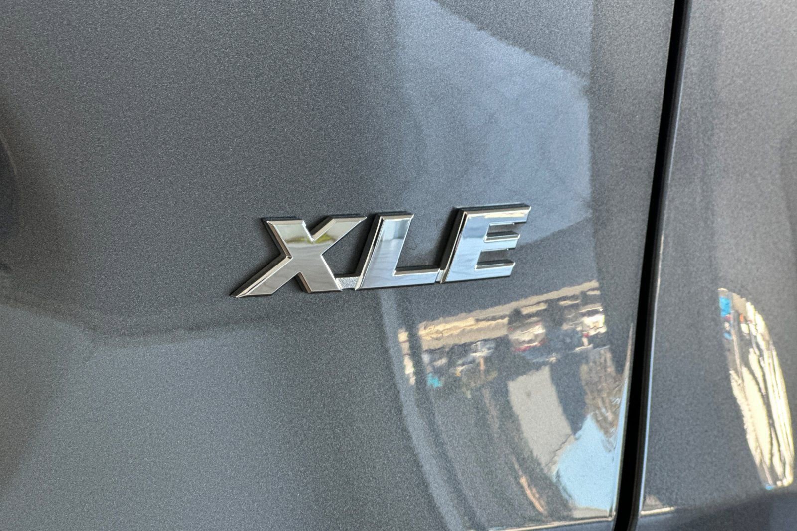 Certified 2022 Toyota RAV4 XLE w/ Convenience Package image 27