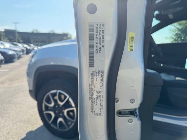 Used 2024 Jeep Compass Trailhawk image 29