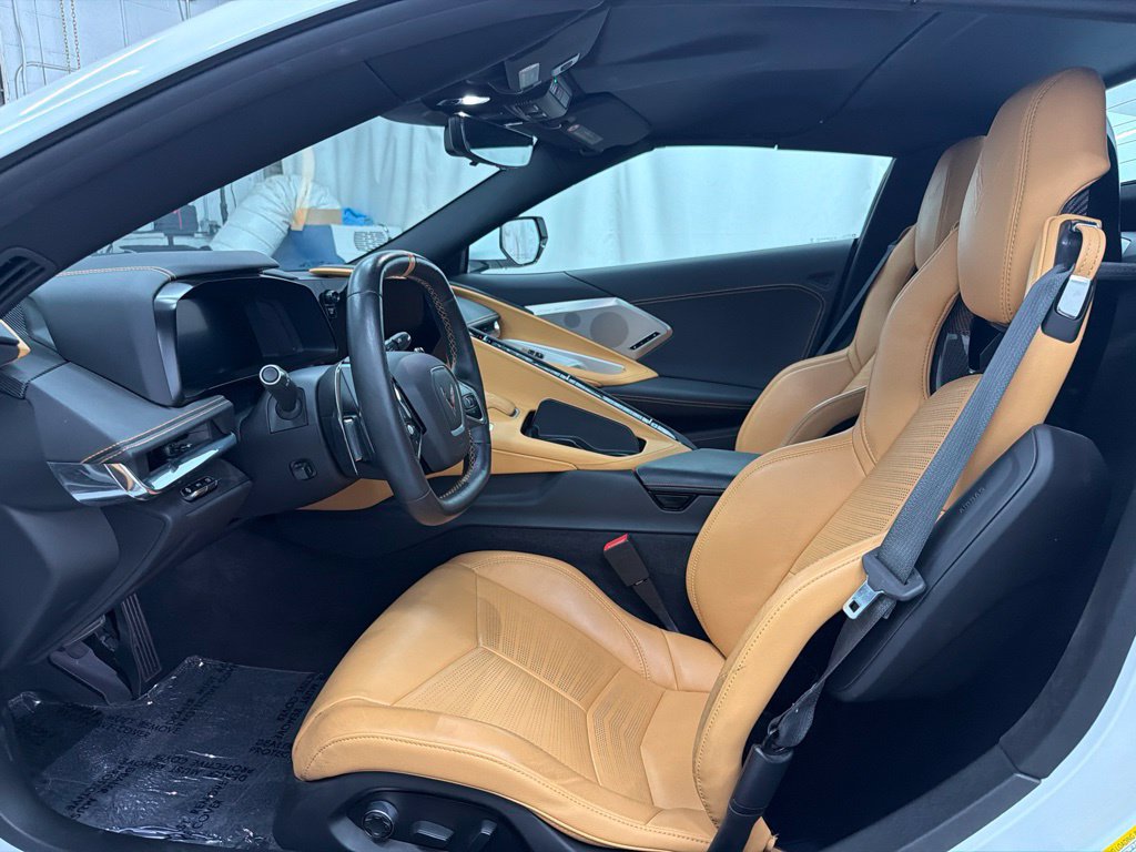 Used 2020 Chevrolet Corvette Stingray Preferred Conv w/ 2LT Preferred Equipment Group RWD image 14