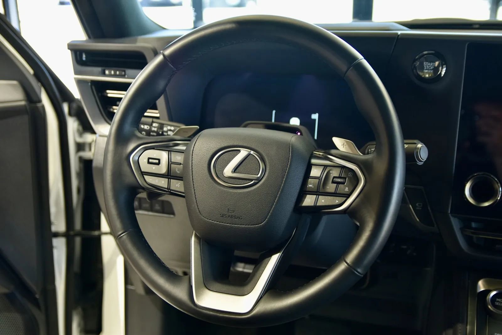 Used 2024 Lexus GX 550 w/ Accessory Package (Z1) image 20