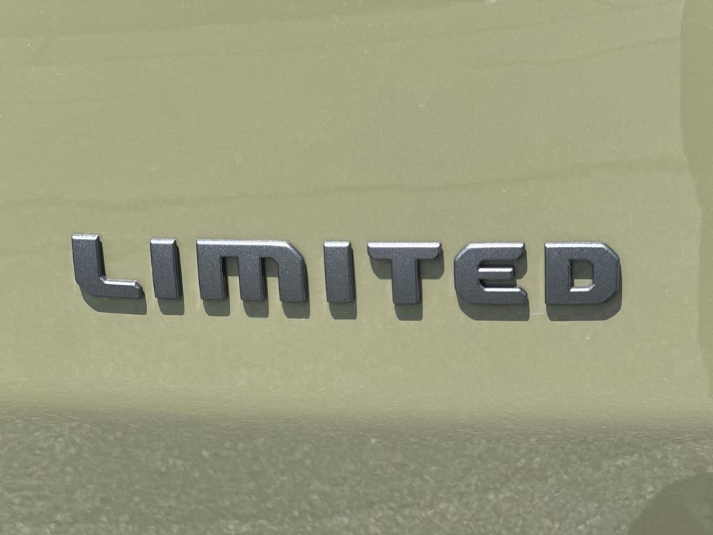 New 2026 Jeep Cherokee Limited AWD/4WD image 37