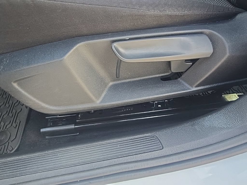 Used 2019 Volkswagen Jetta S w/ Driver Assistance Package FWD image 17