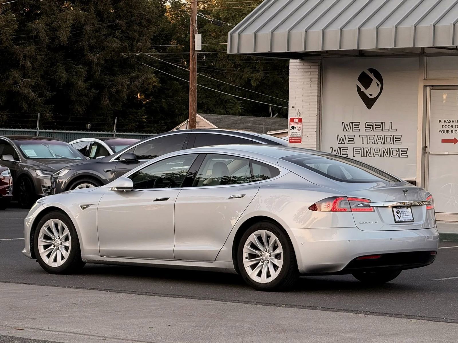 Used 2016 Tesla Model S 70D AWD/4WD image 7