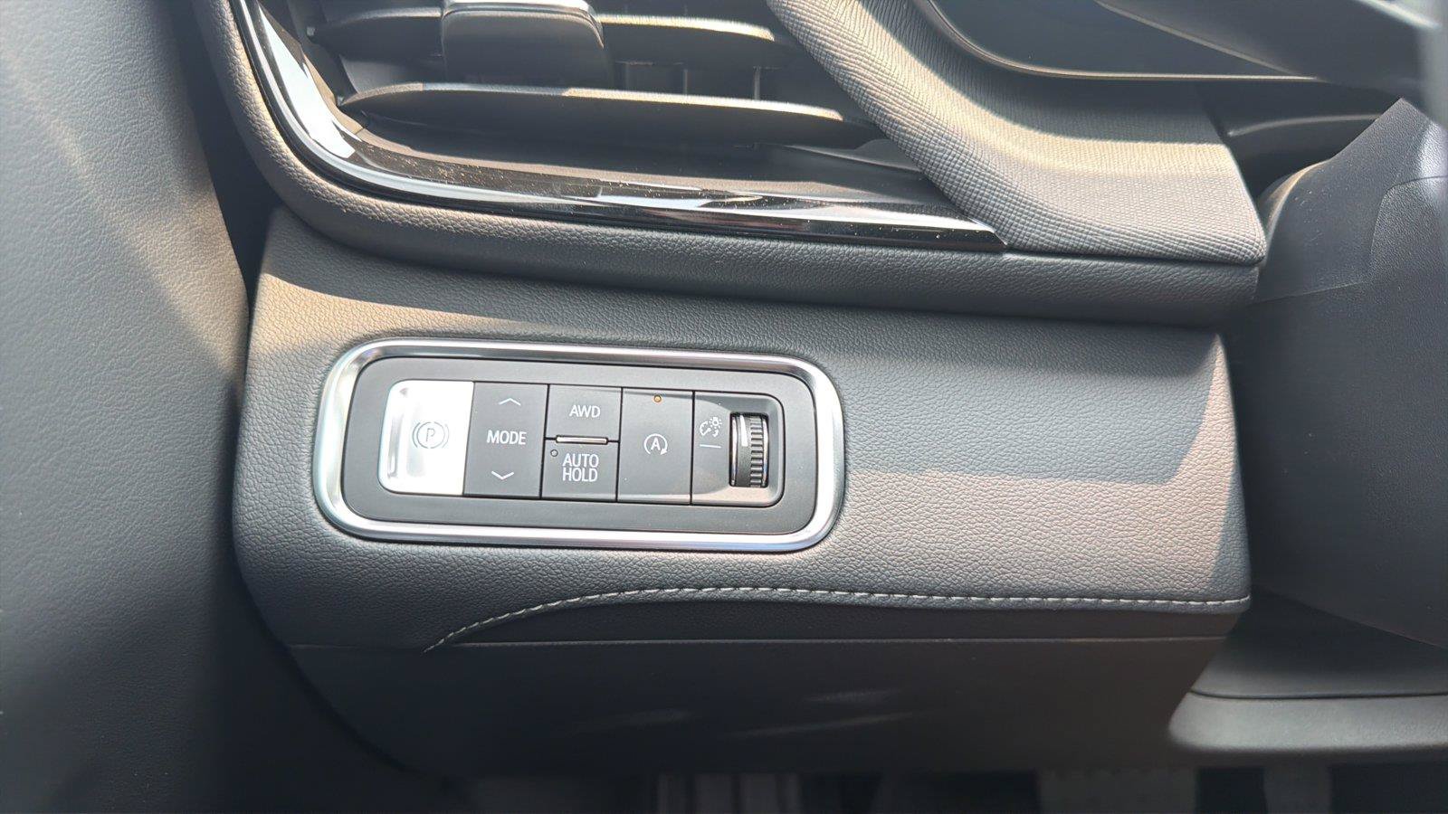 New 2026 Buick Enclave Sport Touring w/ Power Package AWD/4WD image 15