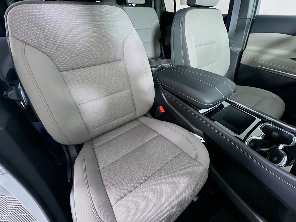 New 2026 Chevrolet Traverse LT image 29