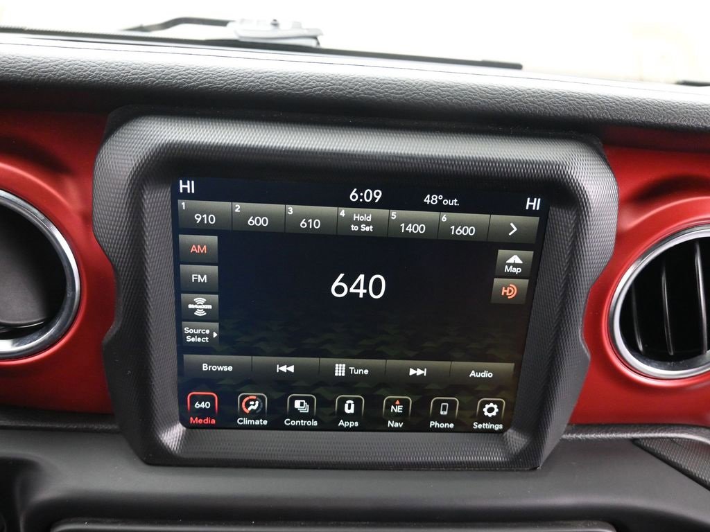 Used 2022 Jeep Wrangler Rubicon image 21