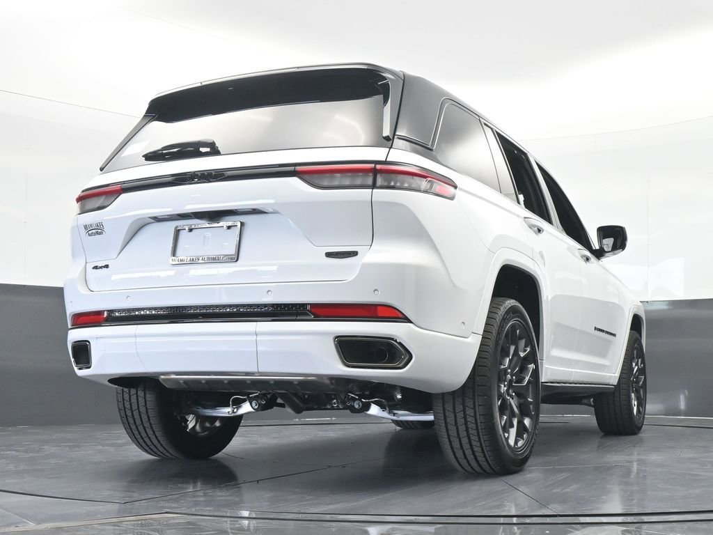 New 2025 Jeep Grand Cherokee Summit image 55
