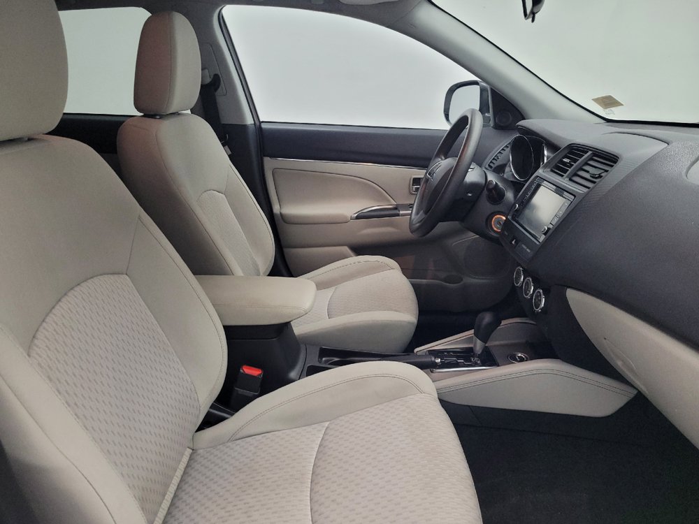 Used 2019 Mitsubishi Outlander Sport SE AWD/4WD image 21