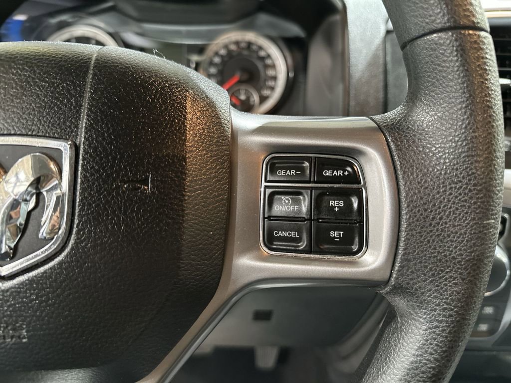 Used 2024 RAM 1500 Classic SLT image 30