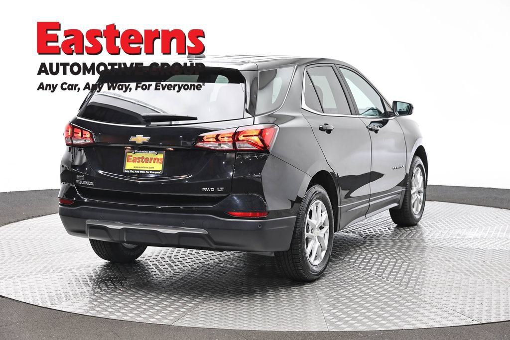Used 2024 Chevrolet Equinox LT w/ LPO, Floor Liner Package AWD/4WD image 5