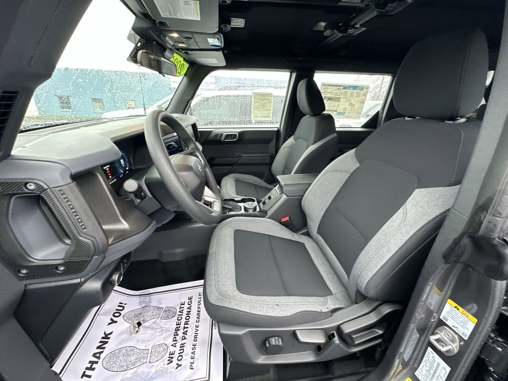 New 2025 Ford Bronco 4-Door image 11