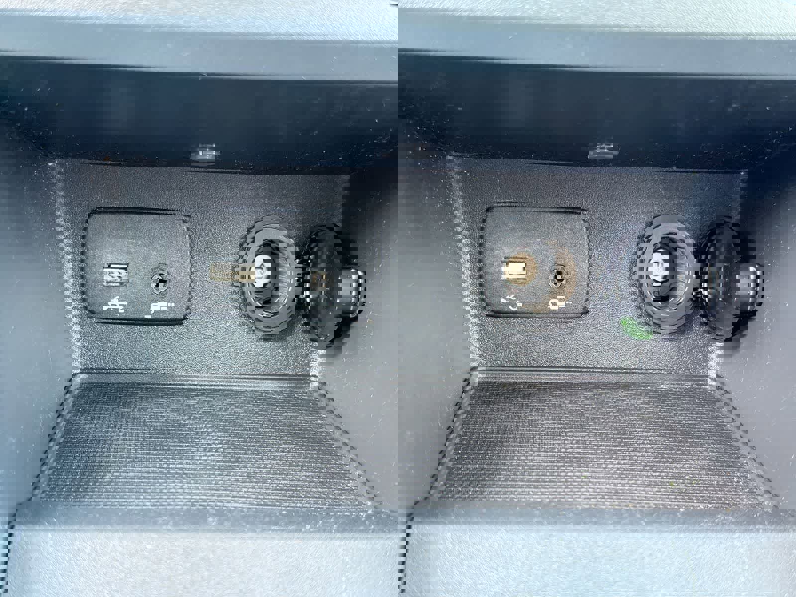 Certified 2023 Subaru Forester image 31