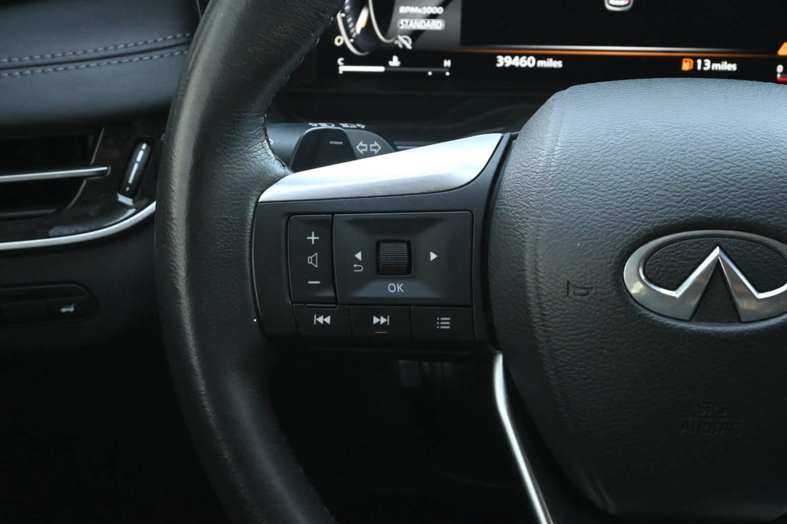 Certified 2024 INFINITI QX60 Luxe FWD image 10