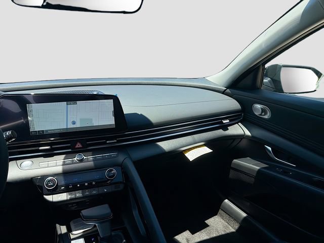New 2026 Hyundai Elantra Limited FWD image 25
