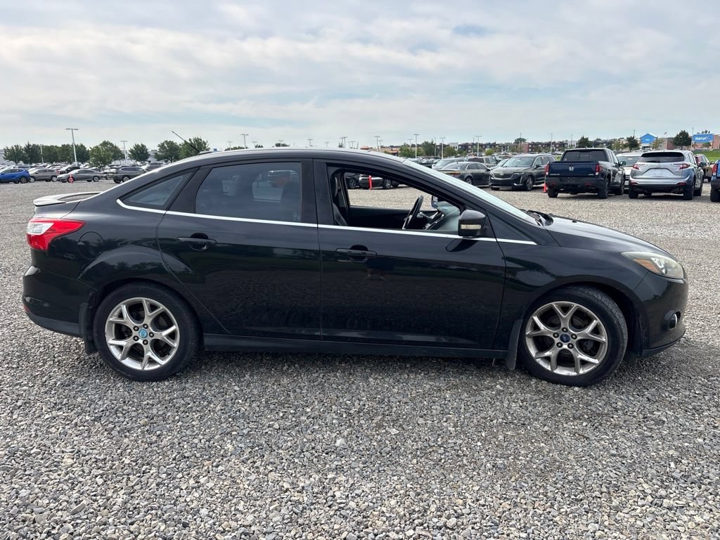 Used 2013 Ford Focus Titanium FWD image 12