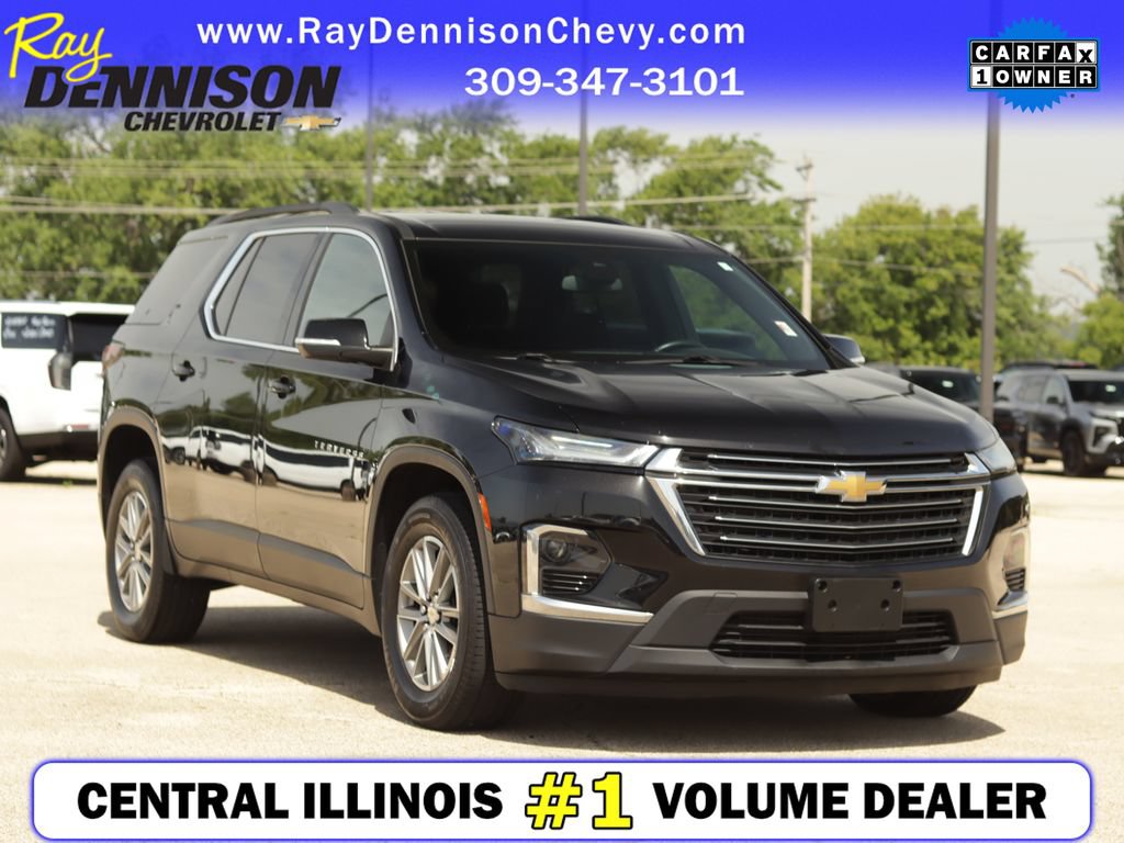 Used 2023 Chevrolet Traverse LT
