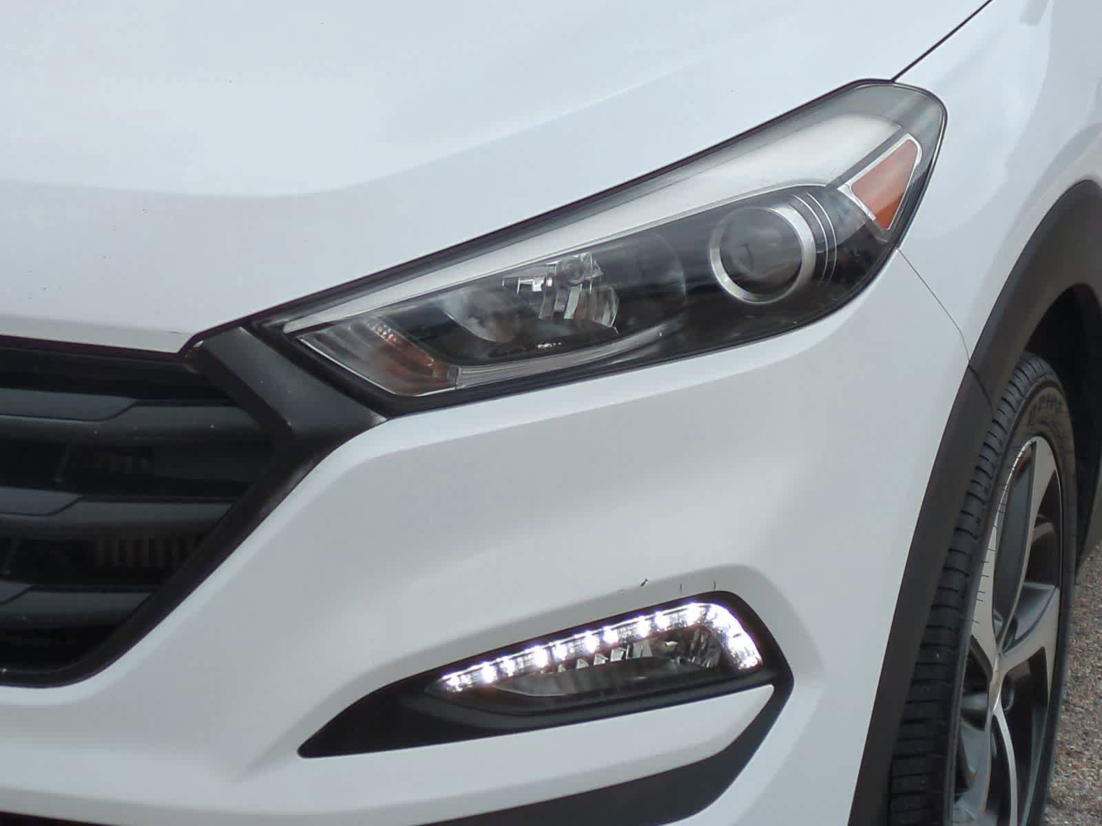 Used 2018 Hyundai Tucson Value FWD image 11