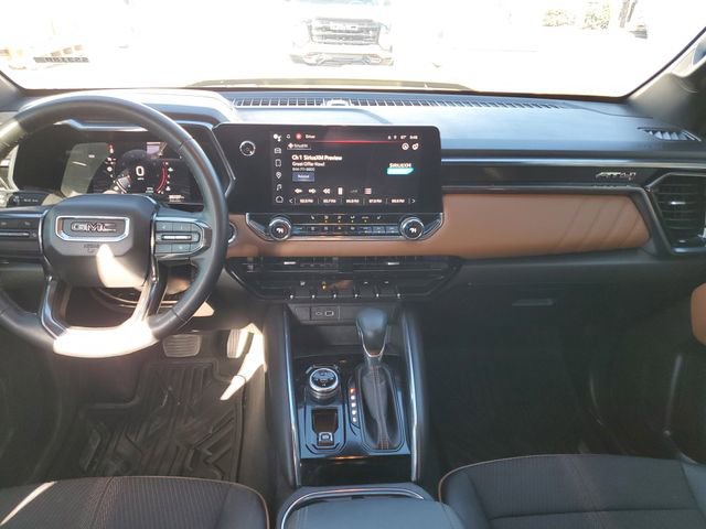 Used 2023 GMC Canyon AT4 image 12