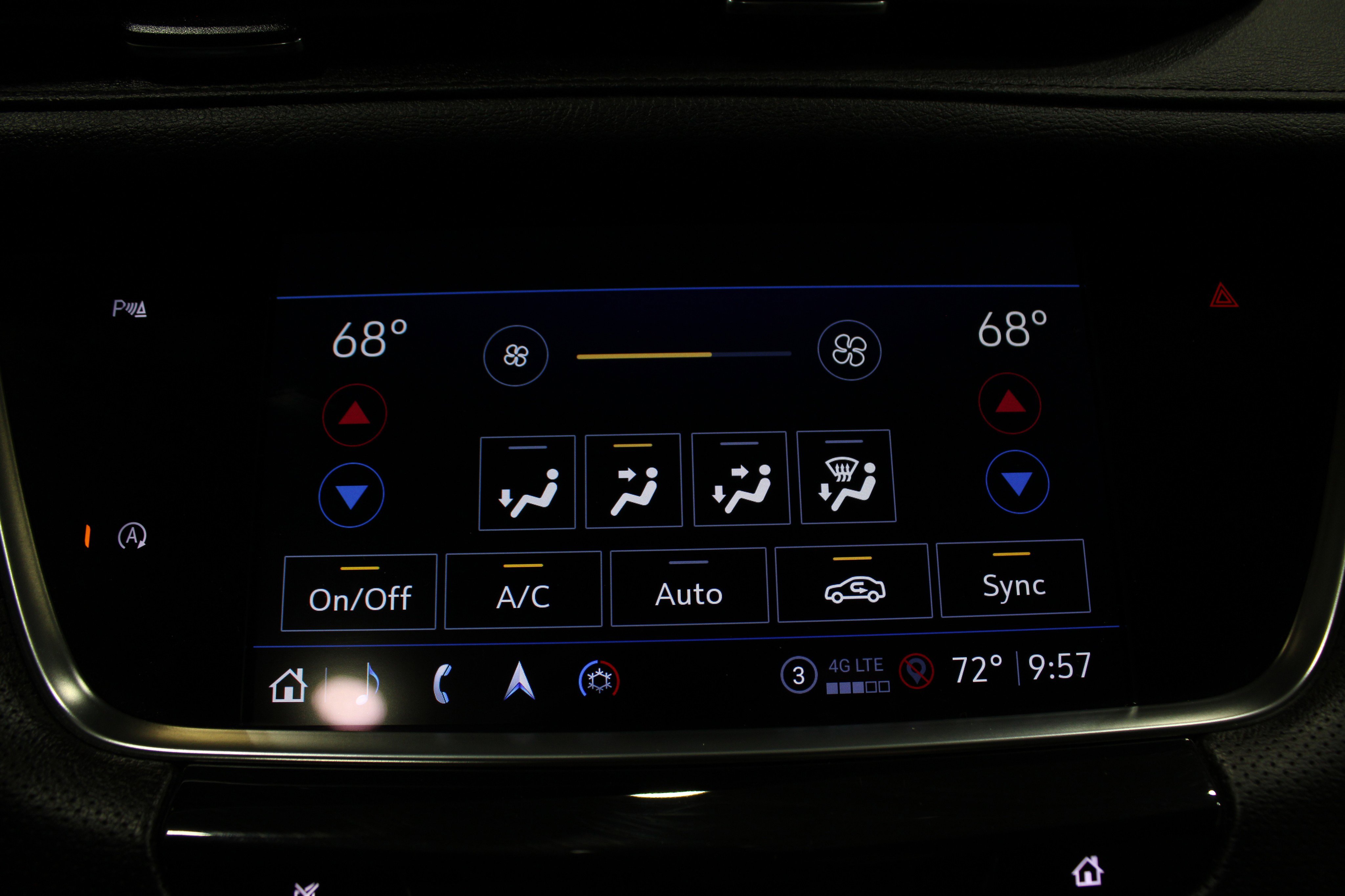 Certified 2023 Cadillac XT5 Premium Luxury image 19