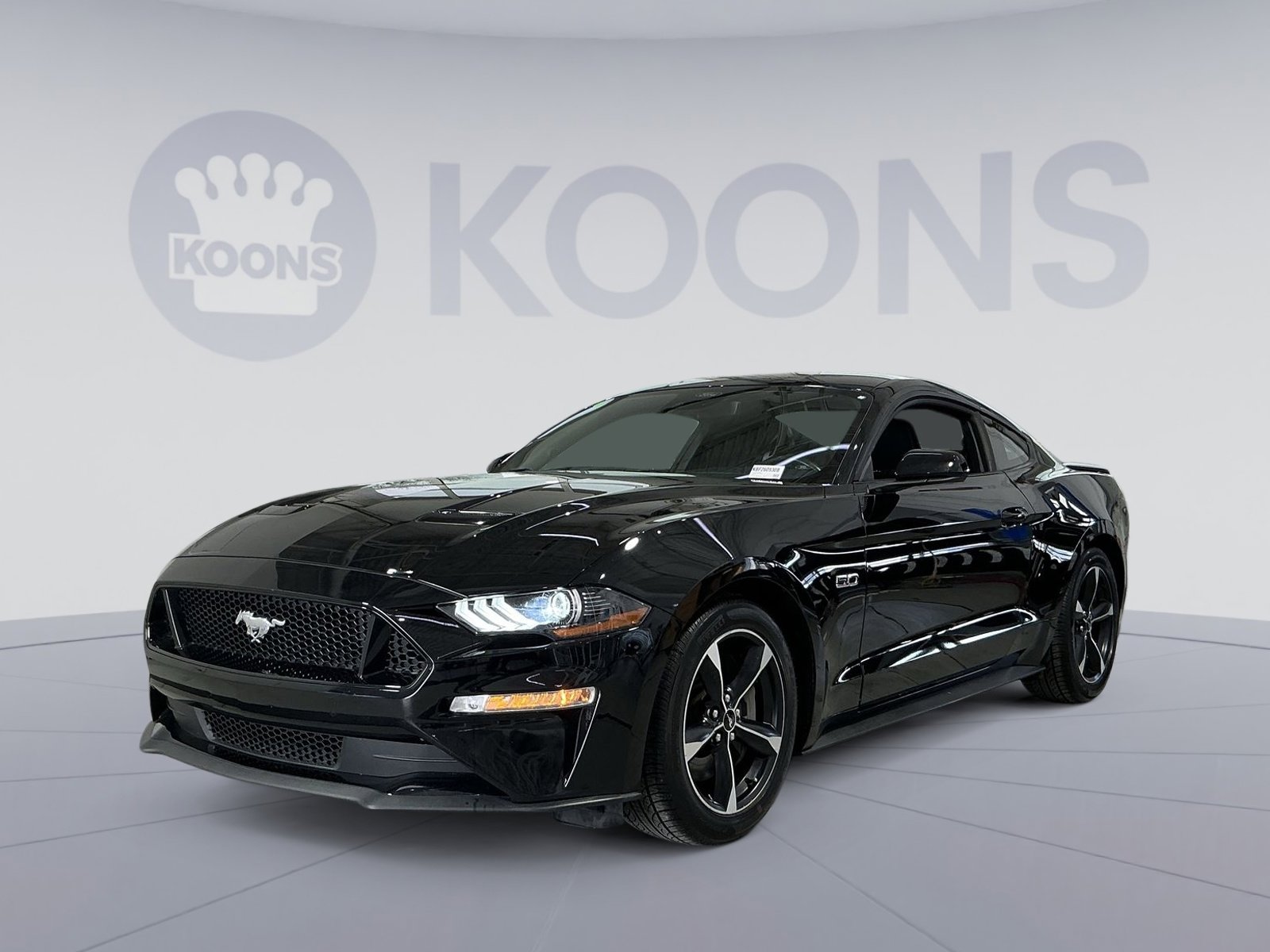Used 2022 Ford Mustang GT image 1