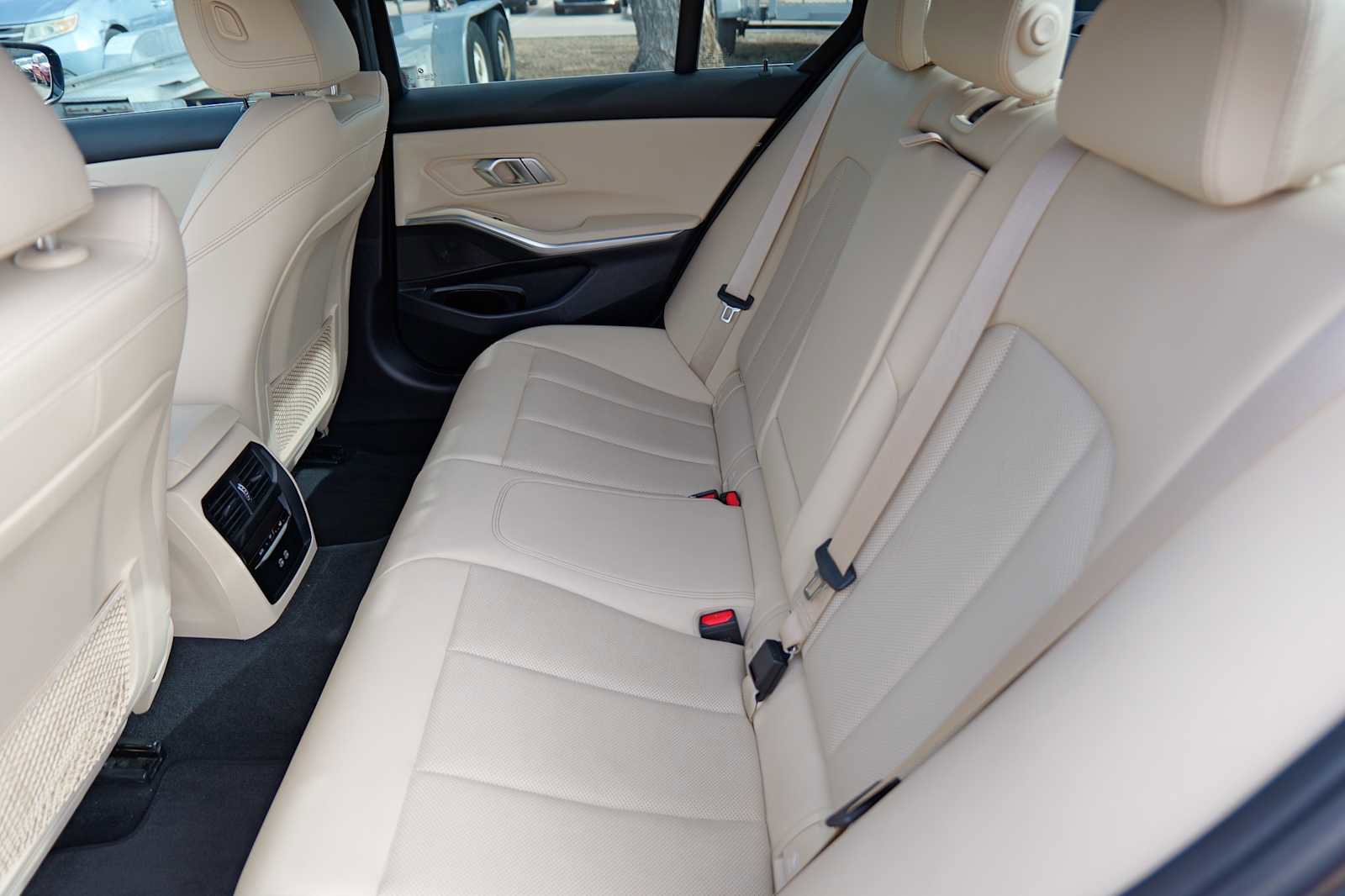 Used 2022 BMW 330e w/ Driving Assistance Package image 22