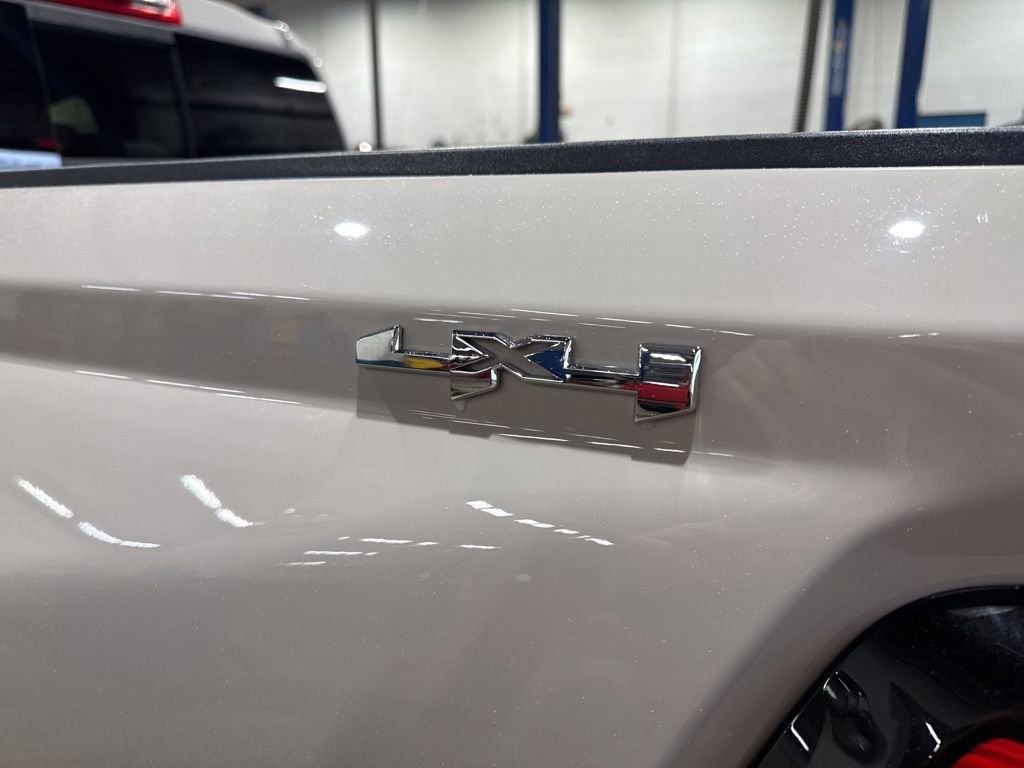 New 2026 GMC Canyon Elevation w/ Convenience Package AWD/4WD image 13