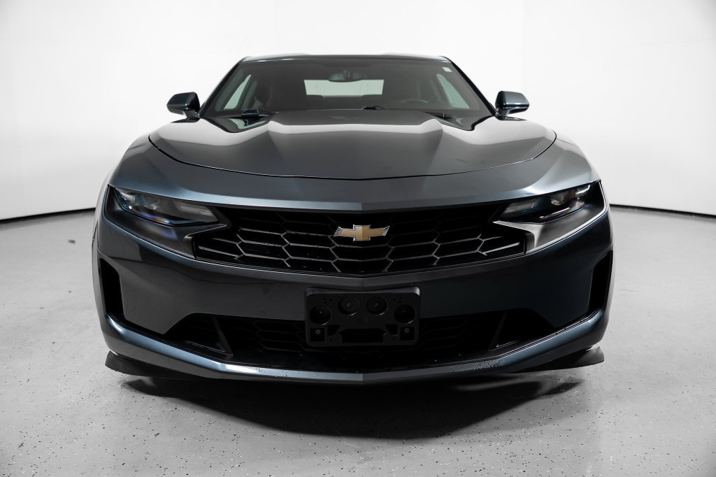Used 2020 Chevrolet Camaro LT w/ Technology Package RWD image 15