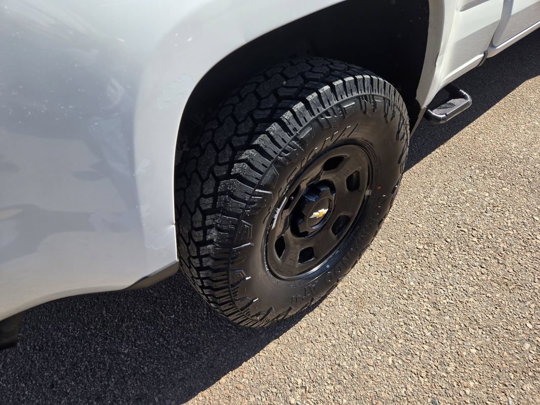 Used 2016 Chevrolet Colorado W/T AWD/4WD image 11