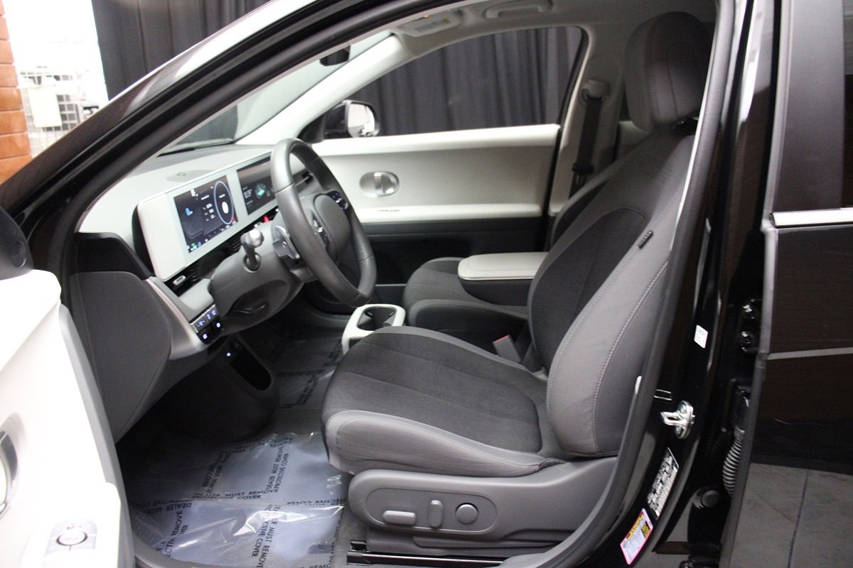 Used 2024 Hyundai Ioniq 5 SEL AWD/4WD image 34