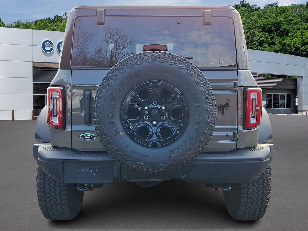 Certified 2025 Ford Bronco Badlands w/ Sasquatch Package image 5