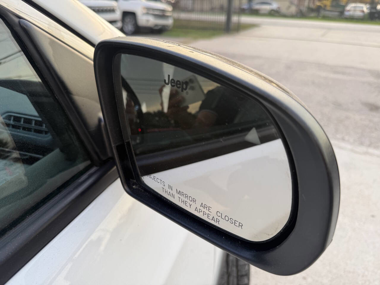 Used 2024 Jeep Compass Latitude image 35