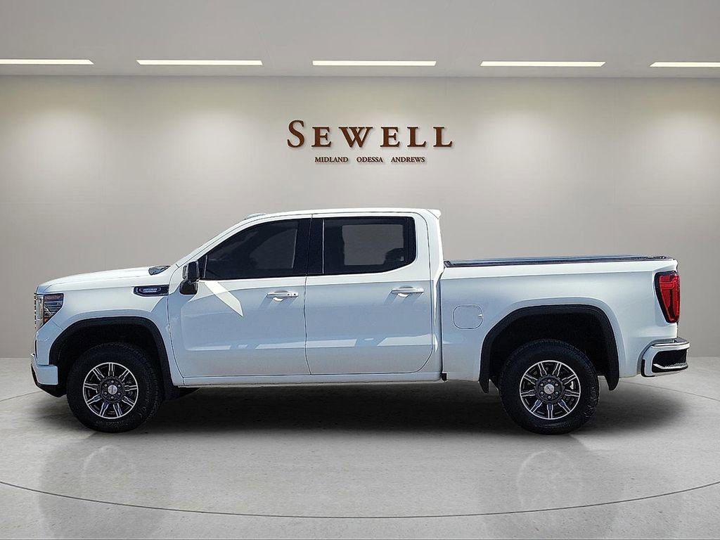 Used 2024 GMC Sierra 1500 AT4 AWD/4WD image 2