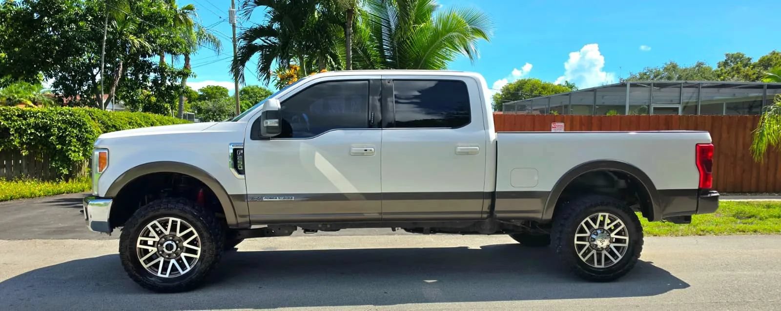 Used 2017 Ford F250 King Ranch w/ King Ranch Ultimate Package AWD/4WD image 10