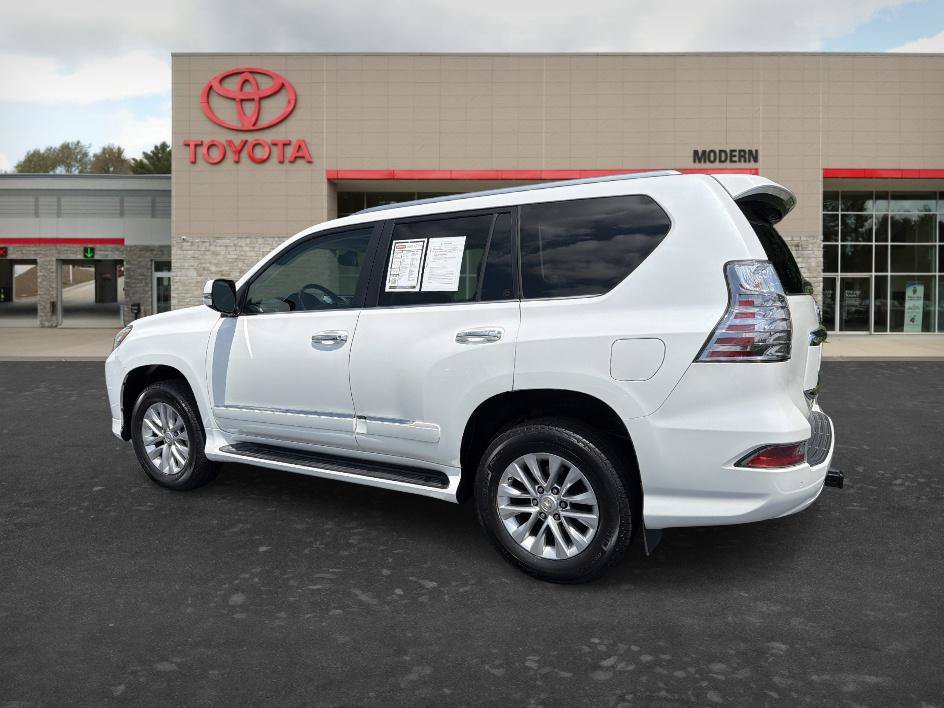 Used 2015 Lexus GX 460 w/ Premium Package AWD/4WD image 6