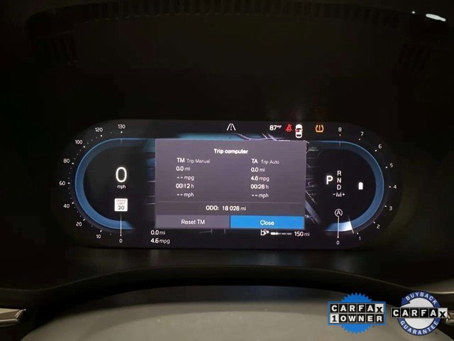 Used 2025 Volvo XC60 B5 Plus image 10