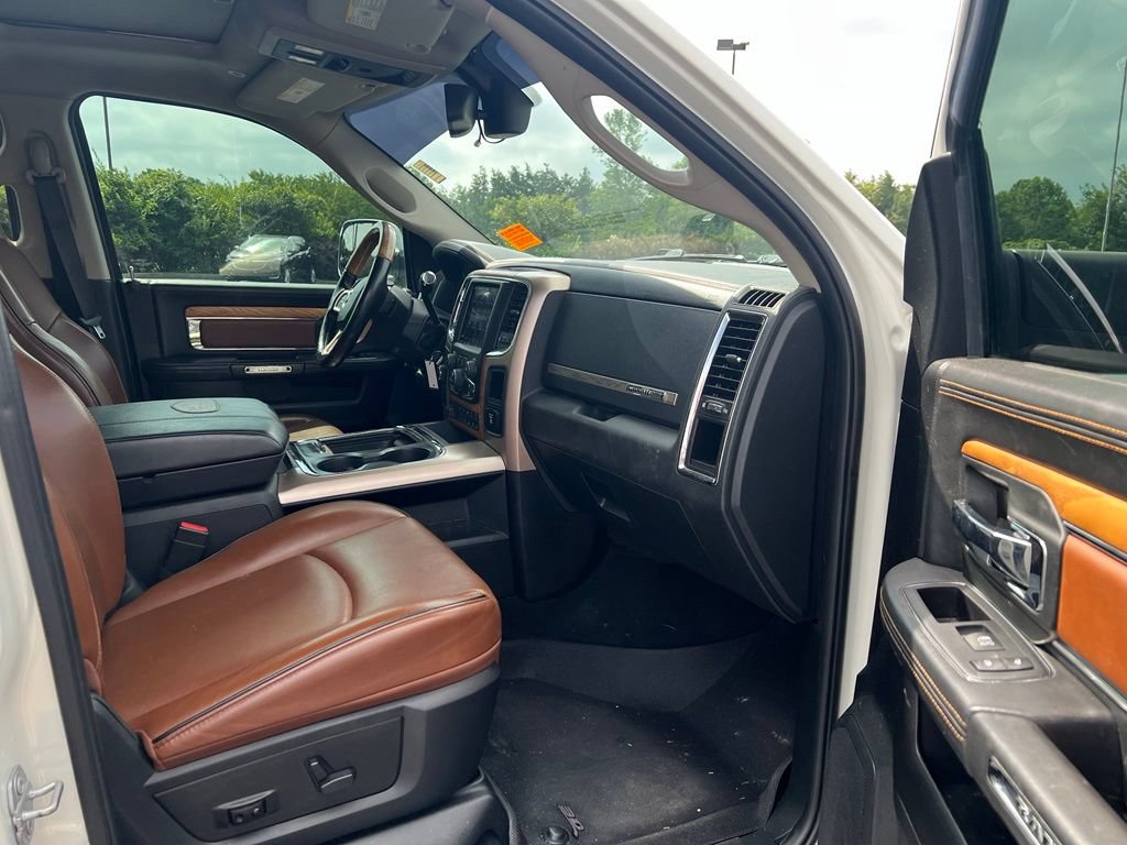 Used 2018 RAM 2500 Longhorn w/ Convenience Group AWD/4WD image 10