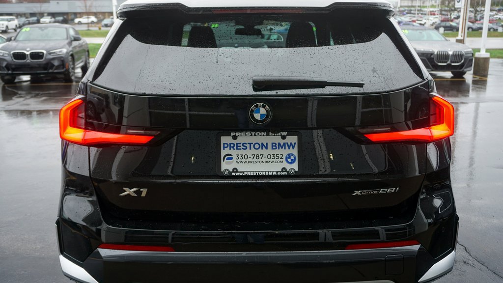 Used 2026 BMW X1 xDrive28i w/ Convenience Package AWD/4WD image 4