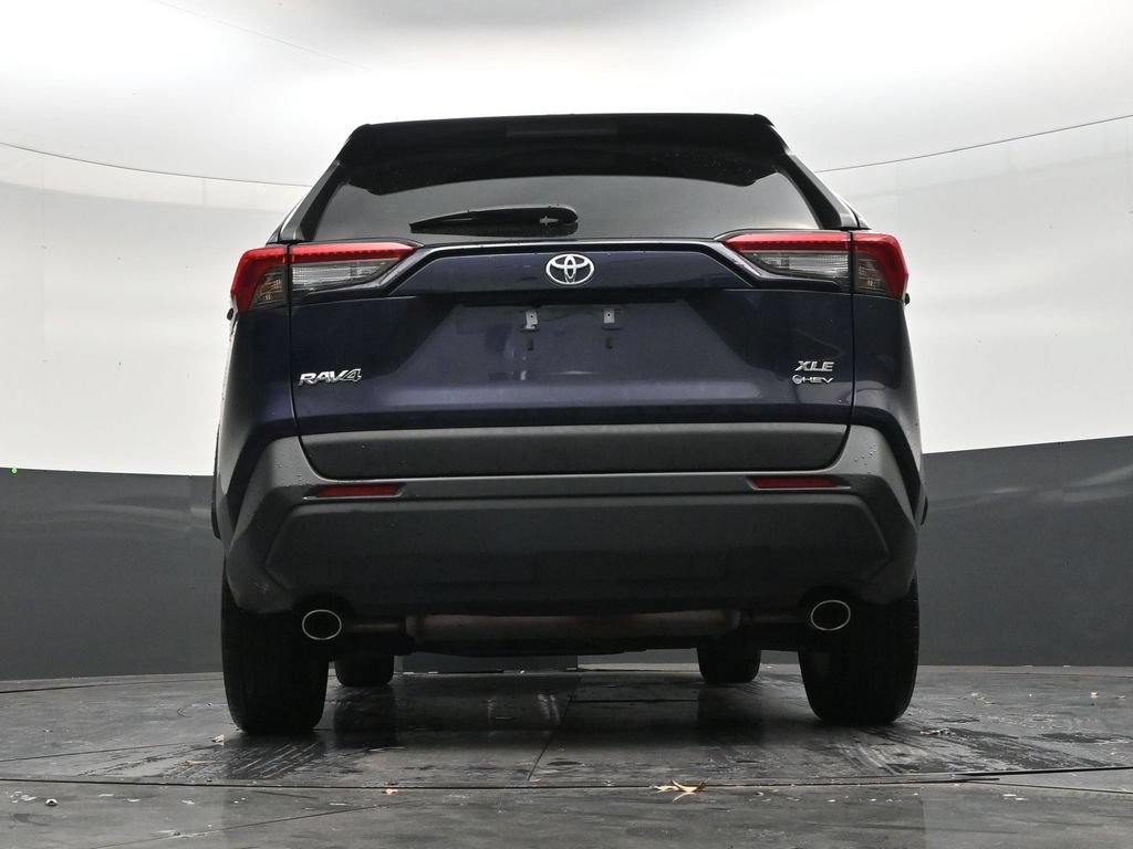 Used 2025 Toyota RAV4 XLE AWD/4WD image 23