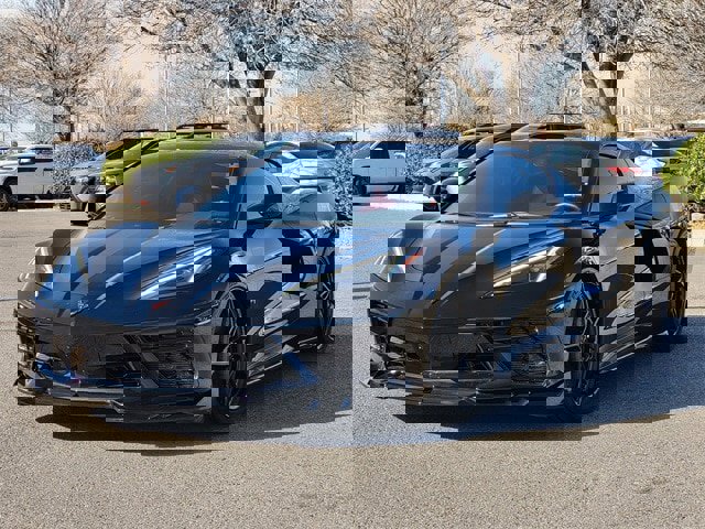 Used 2022 Chevrolet Corvette Stingray Coupe w/ Z51 Performance Package image 4