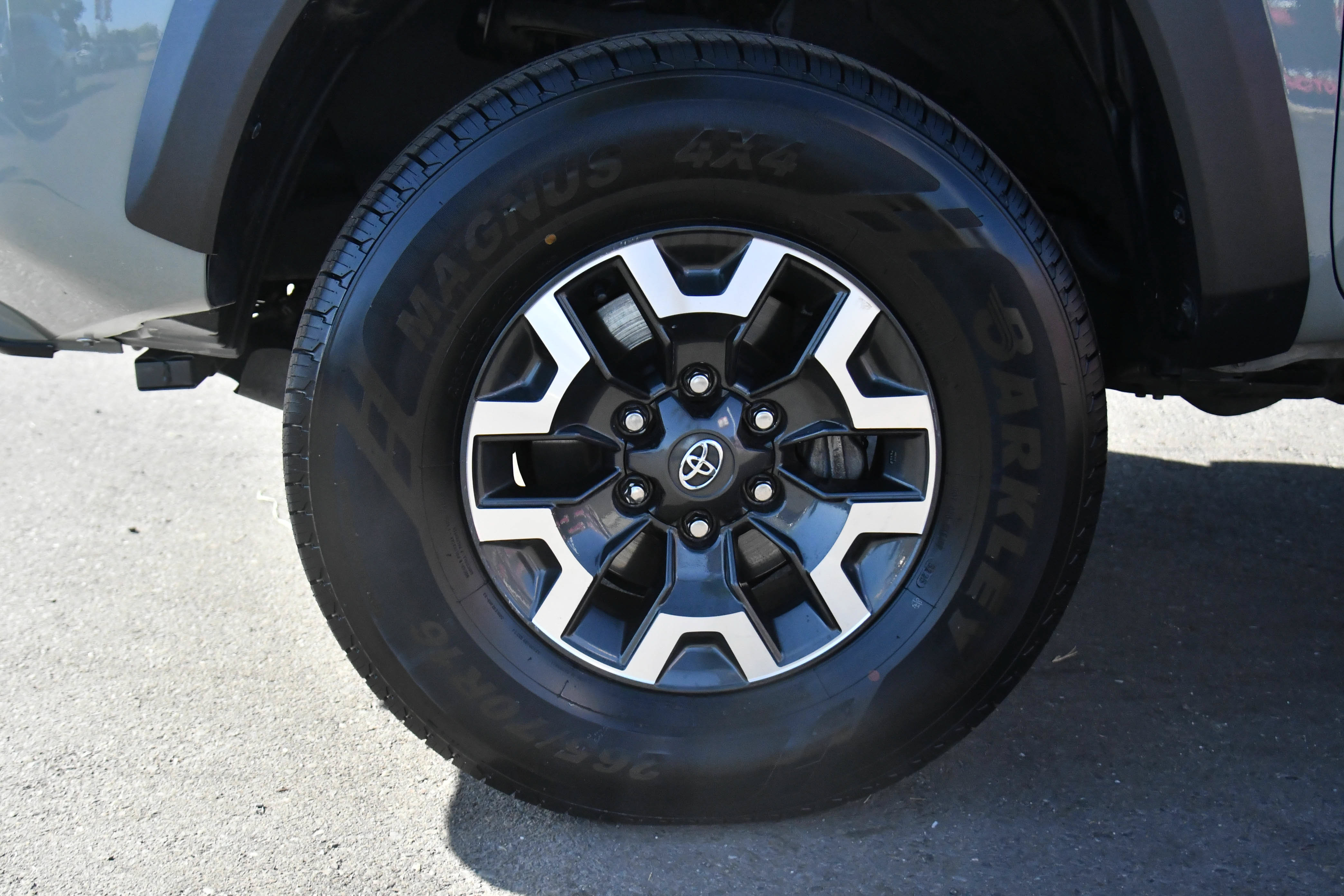 Used 2023 Toyota Tacoma TRD Off-Road RWD image 12