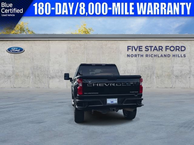 Used 2022 Chevrolet Silverado 2500 Custom AWD/4WD image 9