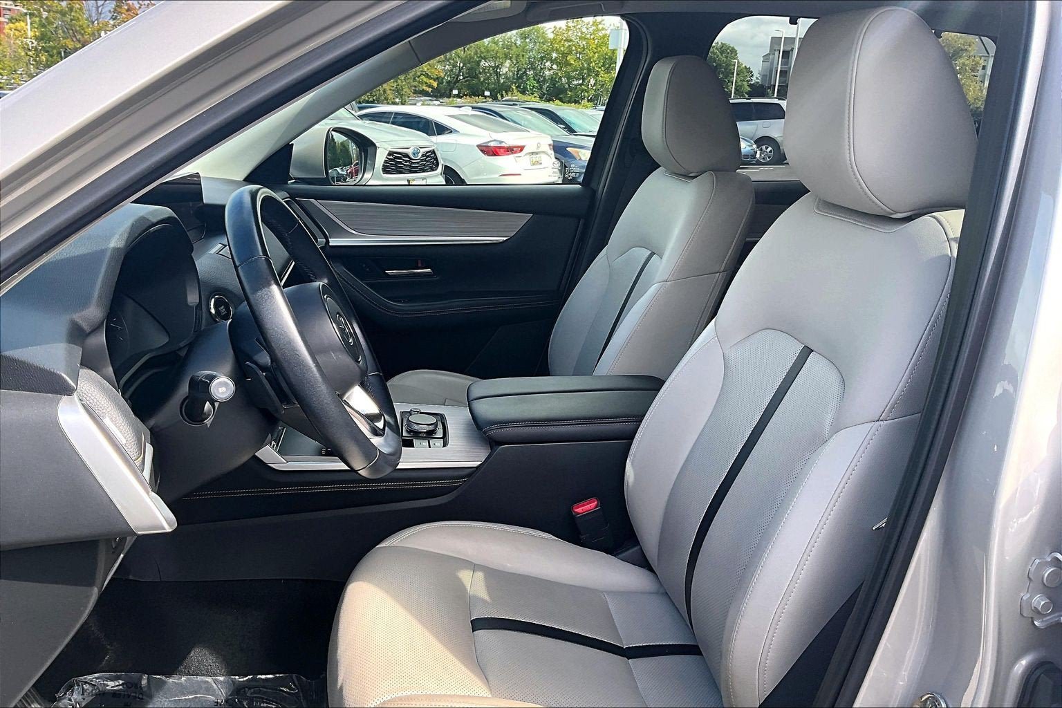 Used 2024 MAZDA CX-90 3.3 Turbo w/ Preferred Plus AWD/4WD image 23